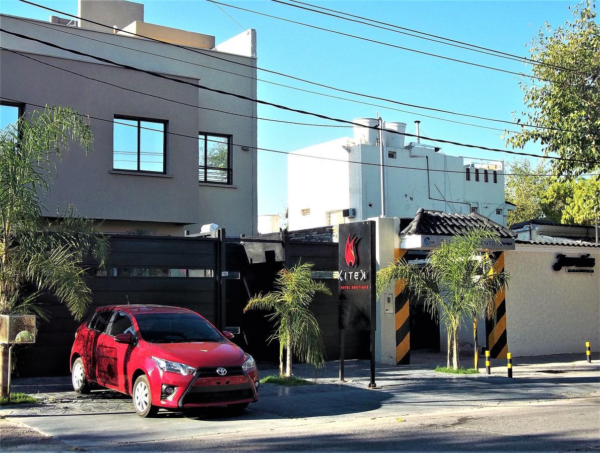 Kitek Hotel Boutique Capdevila Exterior photo